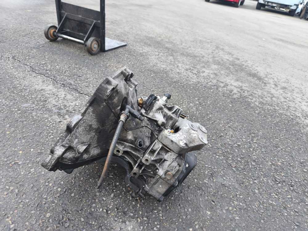 BOITE DE VITESSE MANUEL OPEL CORSA D 1.3 CDTI CODE: MKG - Vue 5